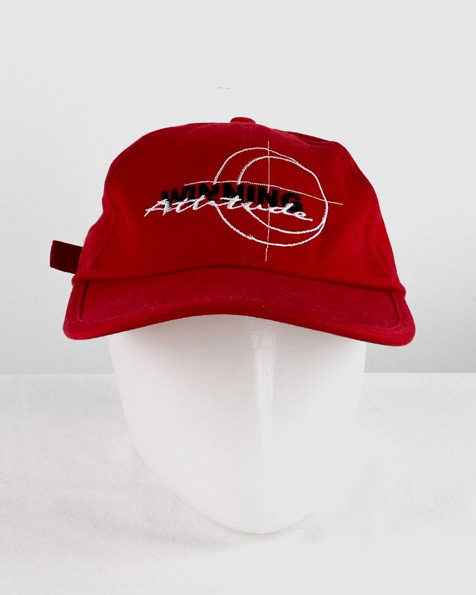 Cappello Rosso con Visiera