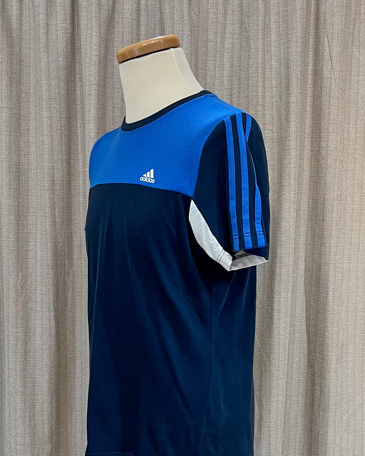 Adidas - 90s Tee - L